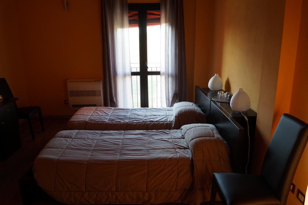 Conte Pietro Room&Breakfast Ferrara Dış mekan fotoğraf